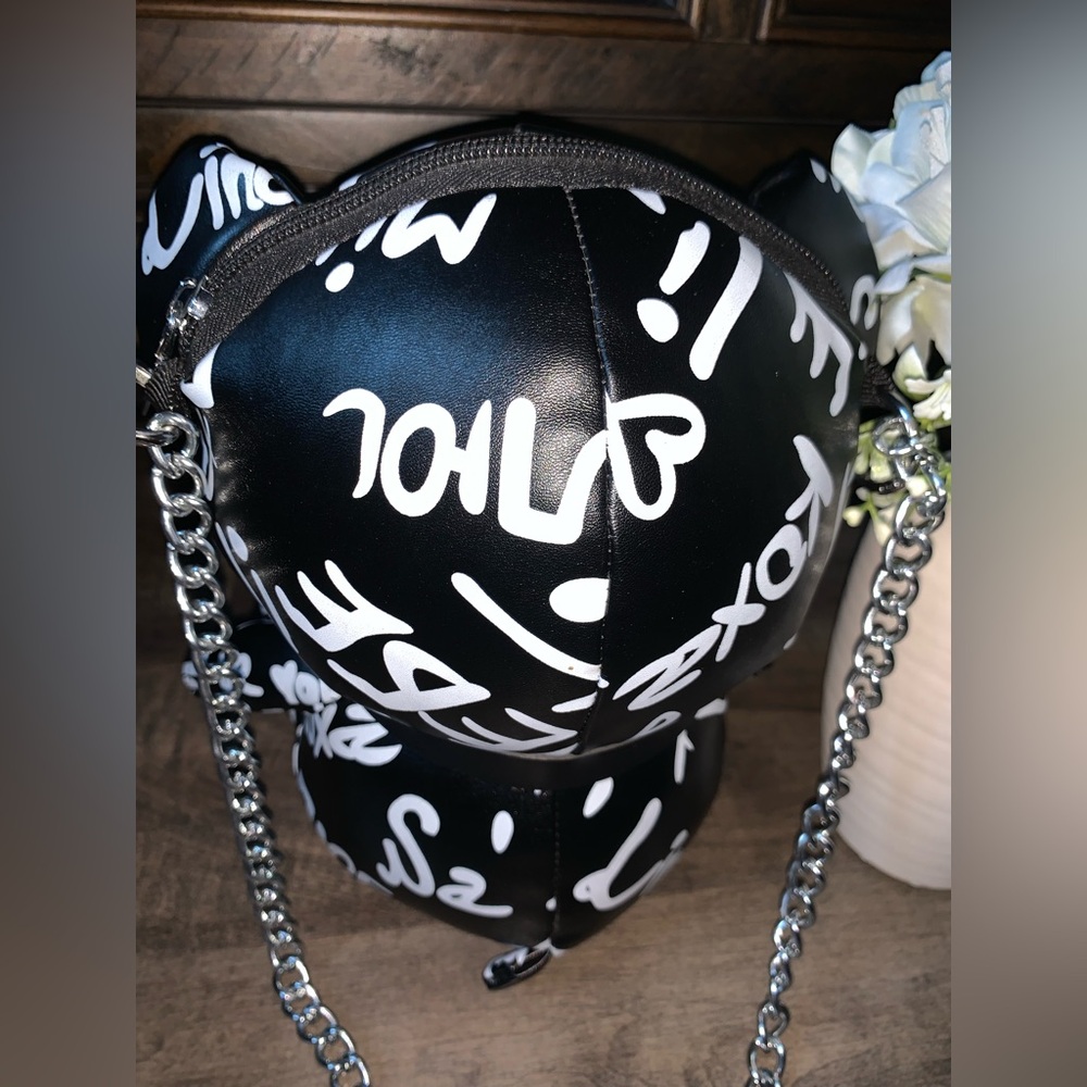 GRAFFITI TEDDY BEAR CROSSBODY - Picture 3 of 8